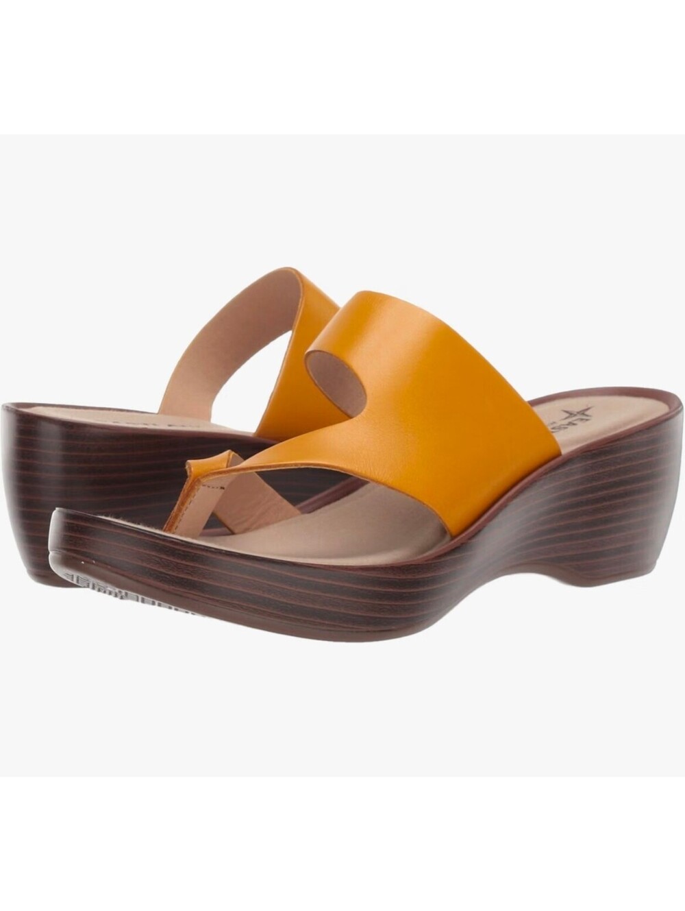 Eastland Women's Yellow Wedge Sandals with Memory Foam Sz 9 NIB